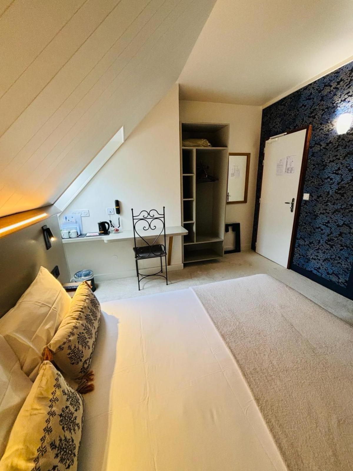 Castel Fleuri Hotel