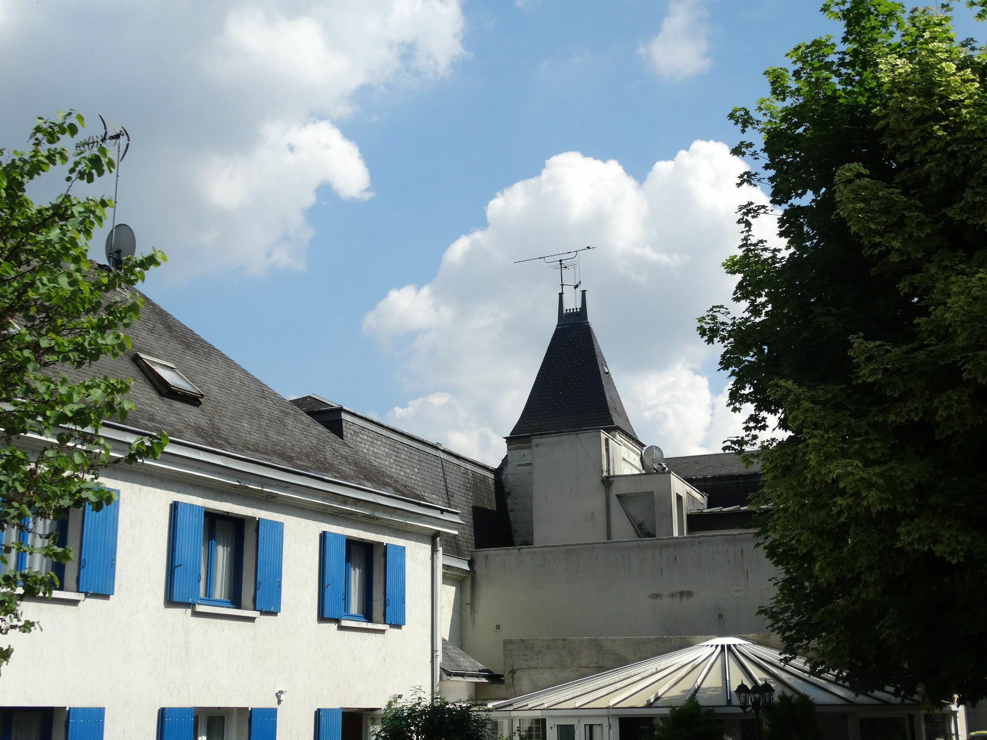 Castel Fleuri Hotel Tours